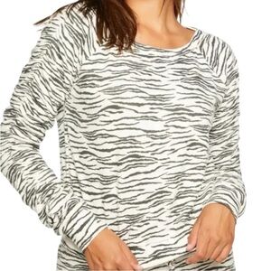 NWT CHASER Long Shirred Sleeve Zebra Print Sweatshirt Size Medium